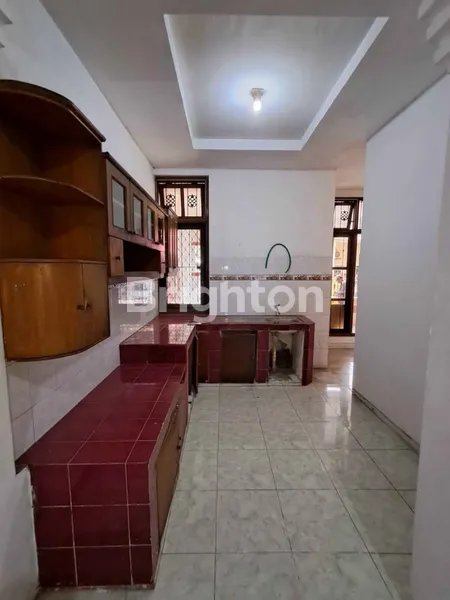 image DIJUAL RUMAH PONDOK CANDRA SIAP HUNI LOKASI STRATEGIS DEKAT TOL (4)