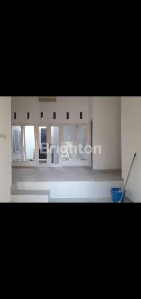 image RUMAH 1 LT LUAS (6)