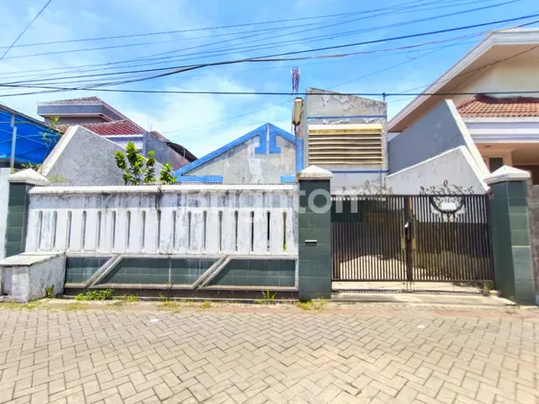 image DIJUAL RUMAH LEBAK ARUM AREA TAMBAKSARI DEKAT RAYA KENJERAN MERR KALIJUDAN SURABAYA (1)