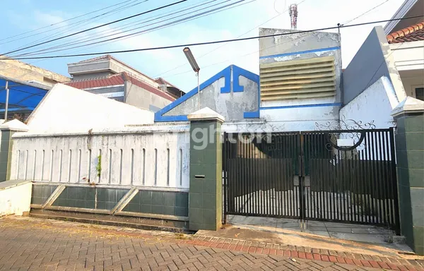 image DIJUAL RUMAH LEBAK ARUM AREA TAMBAKSARI DEKAT RAYA KENJERAN MERR KALIJUDAN SURABAYA (2)