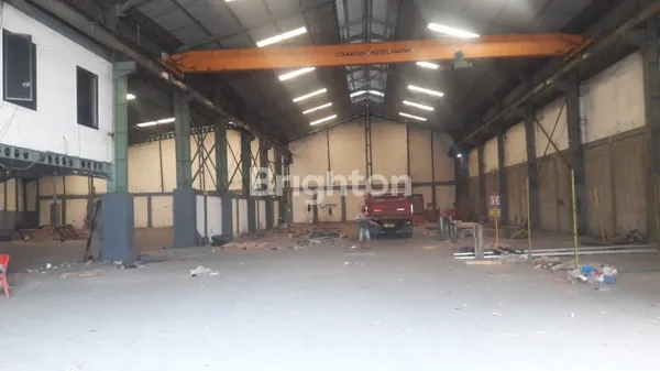 image DIJUAL GUDANG MARGOMULYO SIAP PAKAI, STRATEGIS KOMPLEK PERGUDANGAN (4)