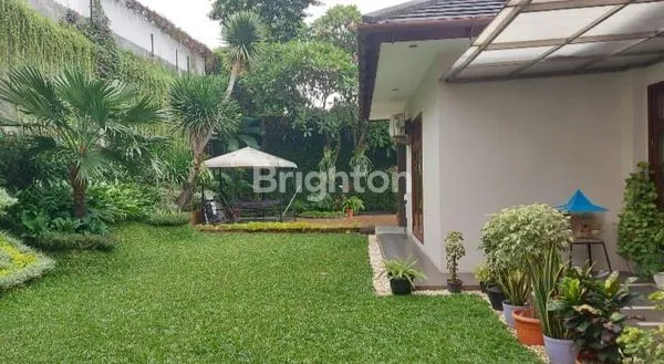 image RUMAH MEWAH CANTIK KEMANG UTARA DEKAT KULINER DAN MALL KEMANG JAKARTA SELATAN DIBAWAH NJOP (7)