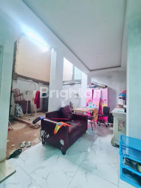 image HUNIAN NYAMAN 160M² DI PERUMAHAN METLAND (6)