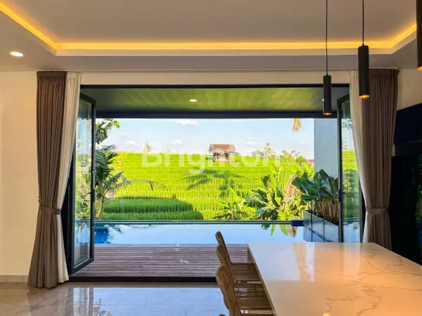 image VILLA 3 KT, 2 LANTAI DI CANGGU! MEWAH, COCOK UNTUK INVESTASI! (1)