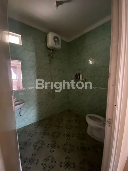 image DI JUAL CEPAT RUMAH 2 LANTAI DI BUKIT CHEDI BINONG CURUG KABUPATEN TANGERANG (8)