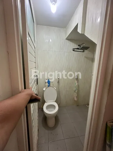 image RUMAH 2 LANTAI DIJUAL RUGI. TERMURAH DI KELASNYA DAN LOKASINYA (7)