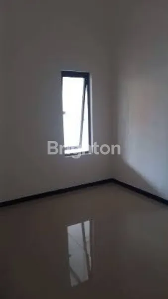 image RUMAH MINIMALIS SIAP HUNI WIGUNA DEKAT UPN DAN MERR (4)