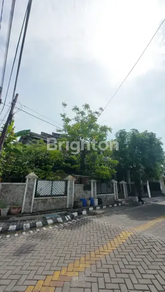 image RUMAH HOOK TERAWAT PANDUGO SIAP HUNI STRATEGIS DEKAT MERR (3)