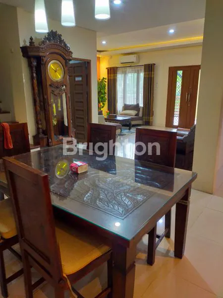 image BALIKPAPAN - RUMAH CANTIK FULLY FURNISHED DI LOKASI FAVORIT (G084) (3)