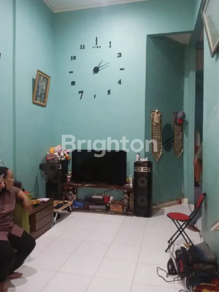 image RUMAH 2 LANTAI DI VILLA REGENCY 2, HARGA 550 JUTA (4)