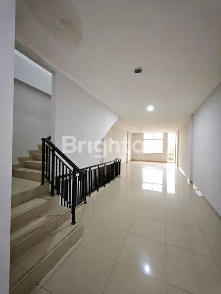 image RUKO GREEN VILLAGE RUKAN GINZA\NHADAP JALAN RAYA HASYIM ASHARI TANGERANG (4)