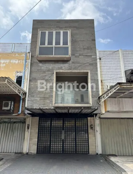 image RUKO 1M AN SECOND ROAD PUSAT KOTA DI NGAGEL JAYA INDAH, COCOK UNTUK KANTOR, TEMPAT KURSUS, ATAU USAHA LAINNYA (1)