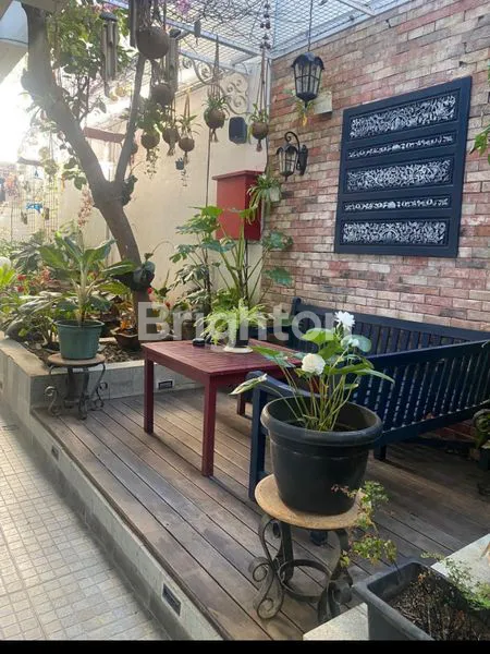 image HUNIAN INI BUKAN SEKEDAR RUMAH , TAPI SEBUAH STATEMEN OF PRESTIGE (8)