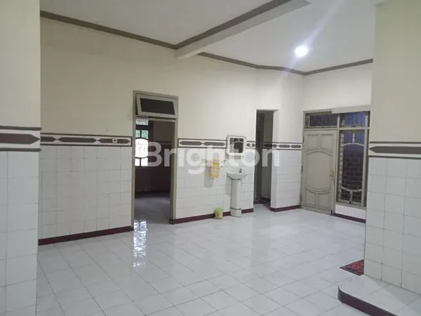 image RUMAH 2 LANTAI DI BLIMBING (7)