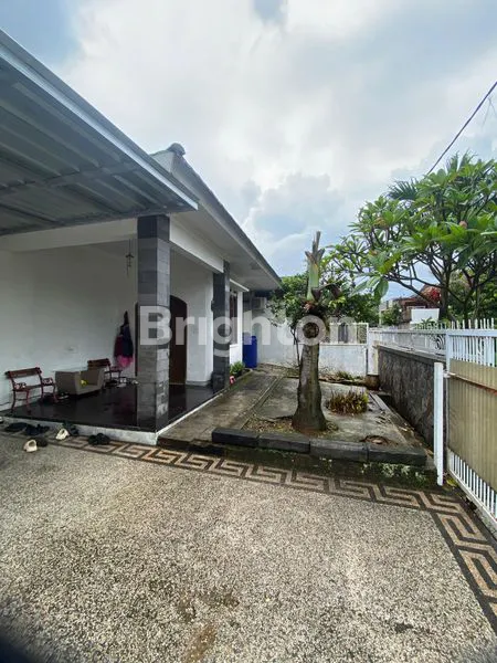 image DIJUAL RUMAH 2LT PERUMAHAN UJUNGBERUNG, BANDUNG (4)