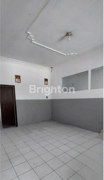 image RUKO 3 LANTAI, LOKASI PREMIUM DEKAT BEA CUKAI & MAL PEKANBARU (4)