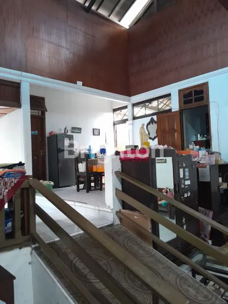 image RUMAH STRATEGIS DI BANYUMANIK (2)