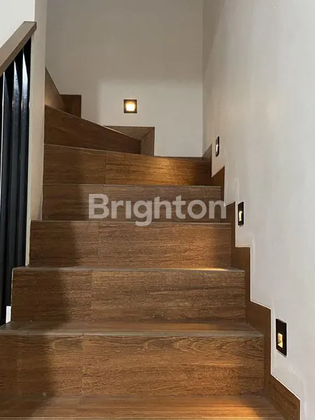 image RUMAH 2 LANTAI NYAMAN DI CIMANGGIS DEPOK (4)