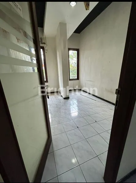 image RUKO GANDENG 3 LANTAI DI KOMPLEK RUKO @RENON (4)