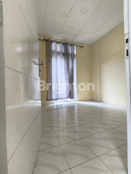 image BALIKPAPAN - RUMA LEGA DI JALAN UTAMA BONUS TEMPAT USAHA (G085)  (7)