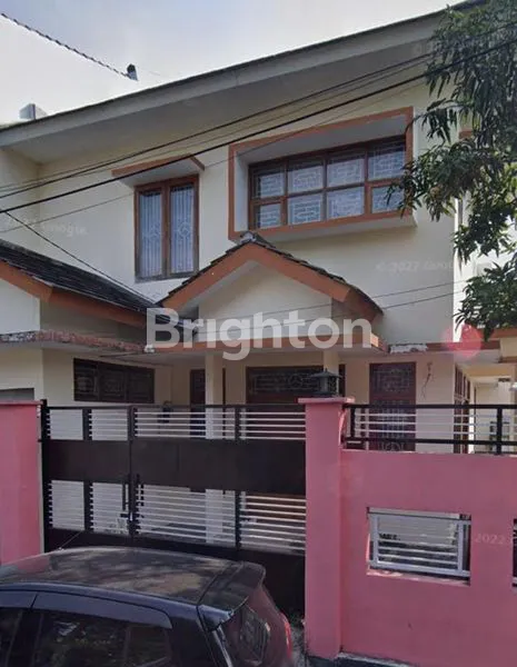 image RUMAH HOOK 2 LANTAI LT 166M² DI BANDUNG (2)