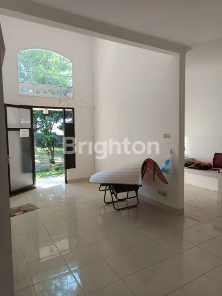 image VILLA DISEWAKAN TAMAN DAYU (2)