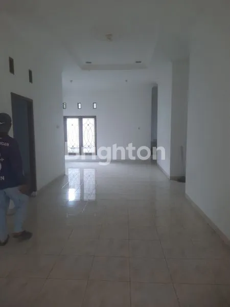 image RUMAH NEMPEL UI, 4KT 3KM, DEPOK STRATEGIS (6)