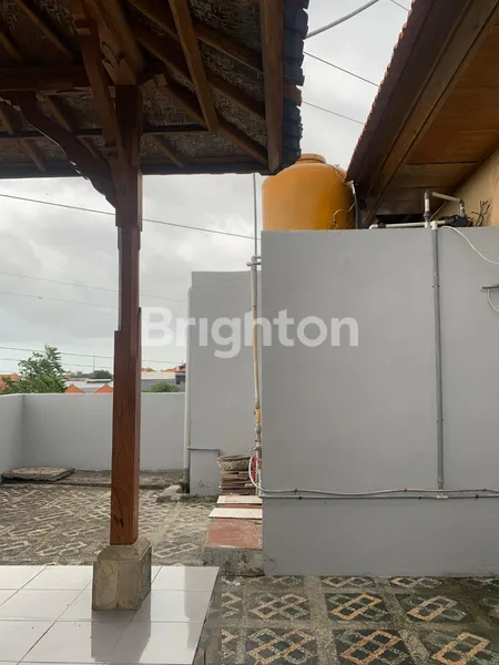 image DISEWAKAN RUMAH LUAS 4KT/4KM SIAP HUNI DI PADANGSAMBIAN DENPASAR BARAT | COCOK KELUARGA, DEKAT RS BALIMéD & SEKOLAH UNGGULAN (3)