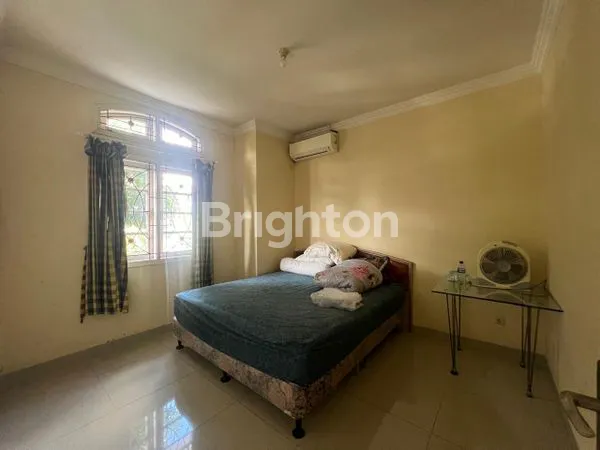 image RUMAH DI RAFFLESS HILLS CIBUBUR (5)