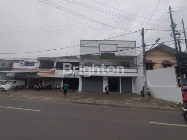 RUKO STRATEGIS DI JATIBENING, LT 160M²