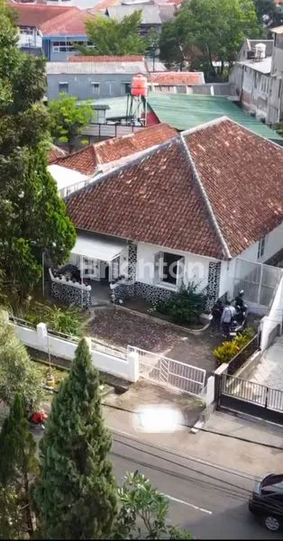 RUMAH HERITAGE CILAKI, LT 432M² DI BANDUNG