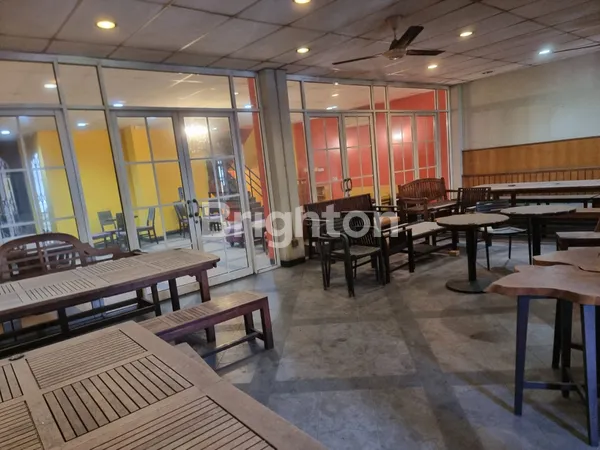 image DIJUAL RUKO GANDENG 5 LANTAI, COCOK UNTUK USAHA, LOKASI DI MALL OF INDONESIA, KELAPA GADING, JAKARTA UTARA (3)