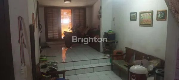 image RUMAH SIAP HUNI 3KT DI GRIYA PAMULANG DUA (5)