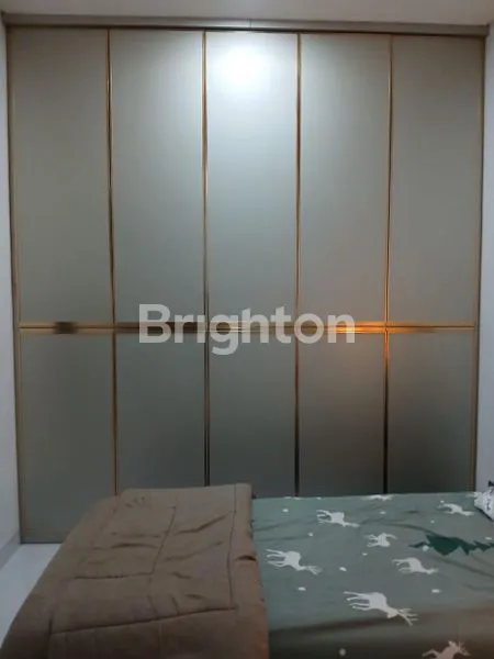 image RUMAH TINGGAL SATU SETENGAH LANTAI LINGKUNGAN AMAN DAN NYAMAN AKSES MUDAH KEMANA MANA LOKASINYA SANGAT SANGAT STRATEGIS KELAPA GADING JAKARTA UTARA  (3)