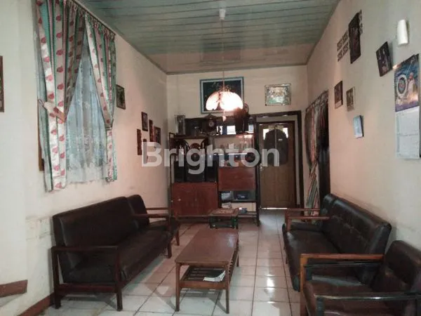 image JUAL RUMAH SARIJADI PINGGIR JALAN UTAMA (8)
