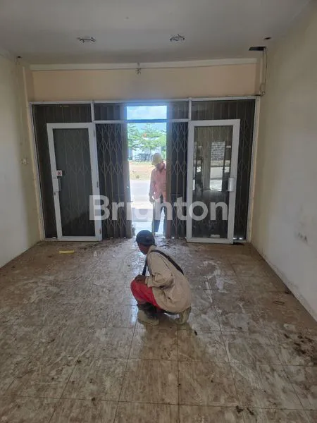 image DIJUAL RUKO 2 LANTAI FULL KERAMIK, CEMARA ASRI BATU AJI (4)