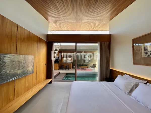 image VILLA MODERN 2 KAMAR DI CANGGU – PRIVATE POOL DAN LOKASI STRATEGIS DEKAT BATU BOLONG (6)