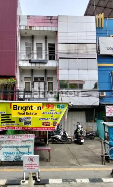 RUKO GANDENG LT 250 M² DI JL PAHLAWAN, SAMARINDA