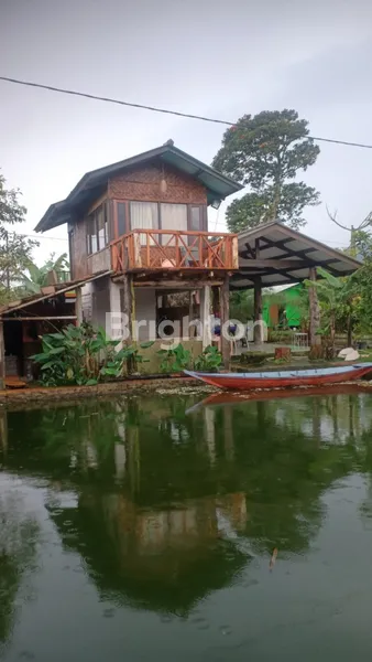image DIJUAL VILLA ASRI 2 LANTAI DI CIMACAN CIPANAS PUNCAK – LUAS TANAH 2028 M², HARGA 4,6 M NEGO! (1)