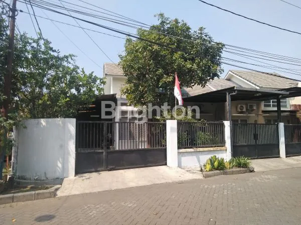 image RUMAH 1 LANTAI SIAP HUNI PERUMAHAN WISMA MUKTI, KLAMPIS JAYA, SURABAYA TIMUR. DEKAT RAYA ARIEF RAHMAN HAKIM - MERR DHARMAHUSADA INDAH - GALAXY MALL - RAYA KERTAJAYA INDAH - MANYAR - ARAYA - PURI GALAXY - PAKUWON CITY - MANYAR KERTOARJO, DLL. (1)