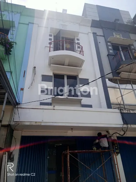 image RUKO 3,5 LANTAI DI KH NOER ALI KAYURINGIN JAYA BEKASI SELATAN – LOKASI STRATEGIS, HARGA 3,5 M! (1)