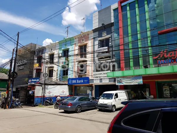 image RUKO 3,5 LANTAI DI KH NOER ALI KAYURINGIN JAYA BEKASI SELATAN – LOKASI STRATEGIS, HARGA 3,5 M! (3)