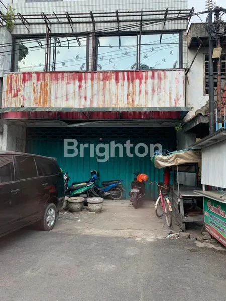 image RUKO 3 LANTAI KAWASAN PERDAGANGAN LEGENDARIS SURABAYA PUSAT SANGAT STRATEGIS LINGKUNGAN BISNIS AKTIF JALAN PENGAMPON SURABAYA (2)