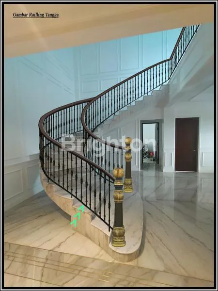 image RUMAH MEWAH SIAP PAKAI DI AREA PAPANDAYAN SEMARANG!! LOKASI TIDAK BANJIR SERTA RERLETSK DI AREA LINGKUNGAN ELITE SERTA NYAMAN!! SUPER LANGKA (8)