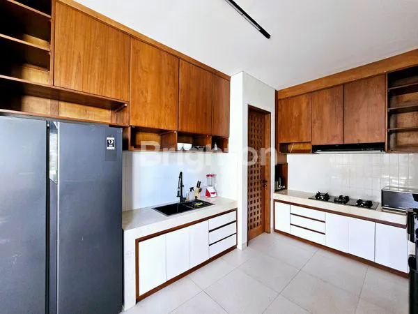 image DIJUAL VILLA SULTAN DI  PETITENGET SEMINYAK (7)