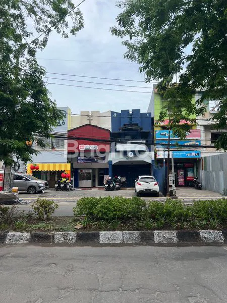 image RUKO 2 LANTAI LT 90M² HADAP BARAT (1)