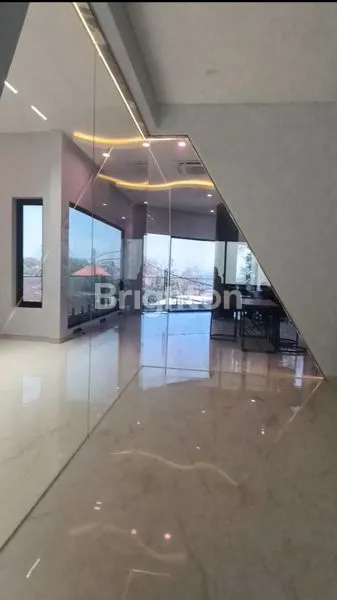 image APARTEMEN GEDUNG DENGAN VIEW PANTAI PADANG GALAK SANUR  BALI COCOK UNTUK  INVESTASI DAN OFFICE (4)