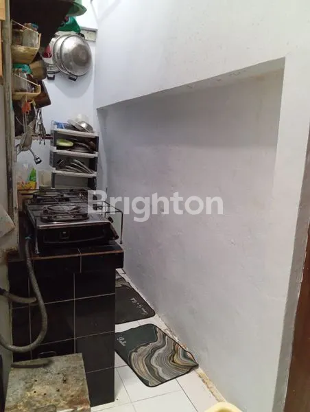 image JUAL RUMAH LOKASI STRATEGIS DEKAT AL AZHAR JAKASAMPURNA (8)