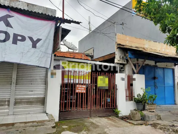 image RUMAH LEBAR  COCOK BUAT USAHA DI NOL JALAN BARATA JAYA (1)