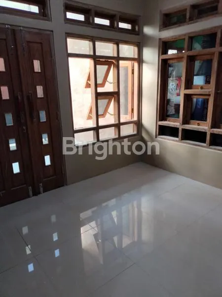 image KOST PUTRI BARU,MOJOSONGO (4)